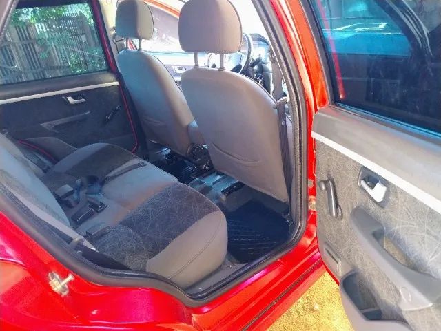 Fiat Palio Fire 1.4 Flex 4 porta  - Foto 5