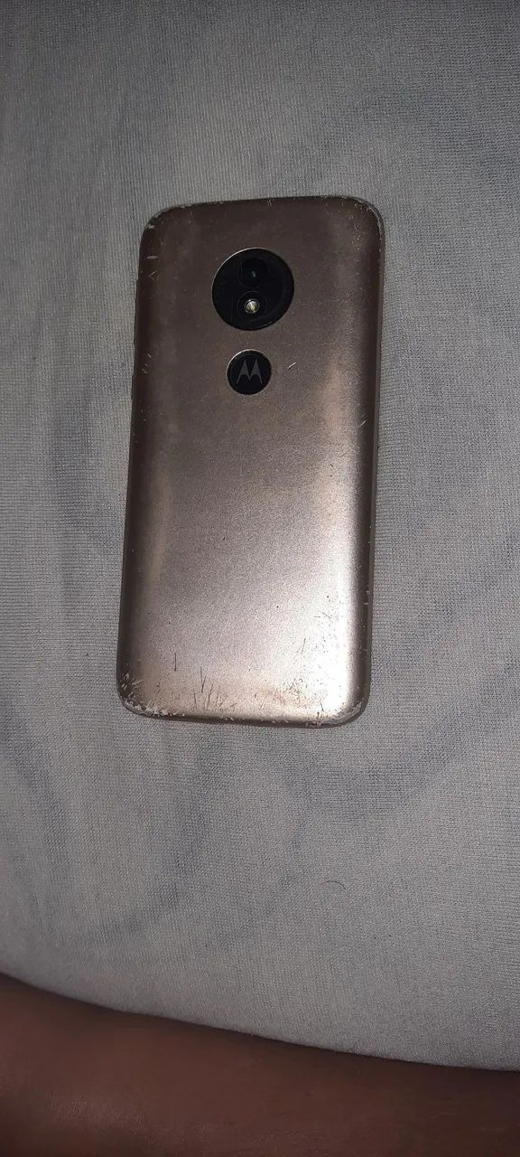 Celular Motorola com Tela Quebrada - Foto 2