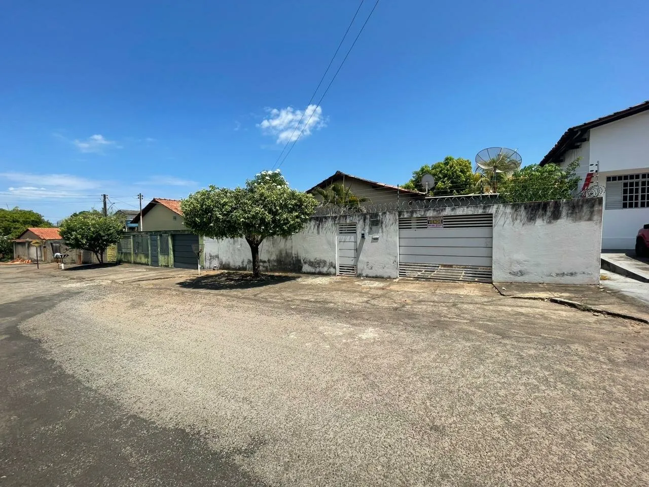 Casa de 03 quartos sento 1 suíte no setor Jardim Brasília em Porto Nacional-TO