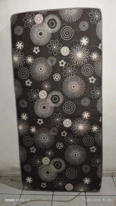 Colchão e Cama de solteiro  - Foto 2