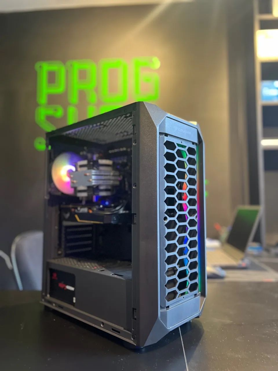 Gabinete Gamer Cougar com RGB - Foto 2