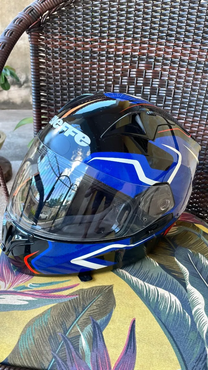 Capacete Bieffe - Tamanho 58