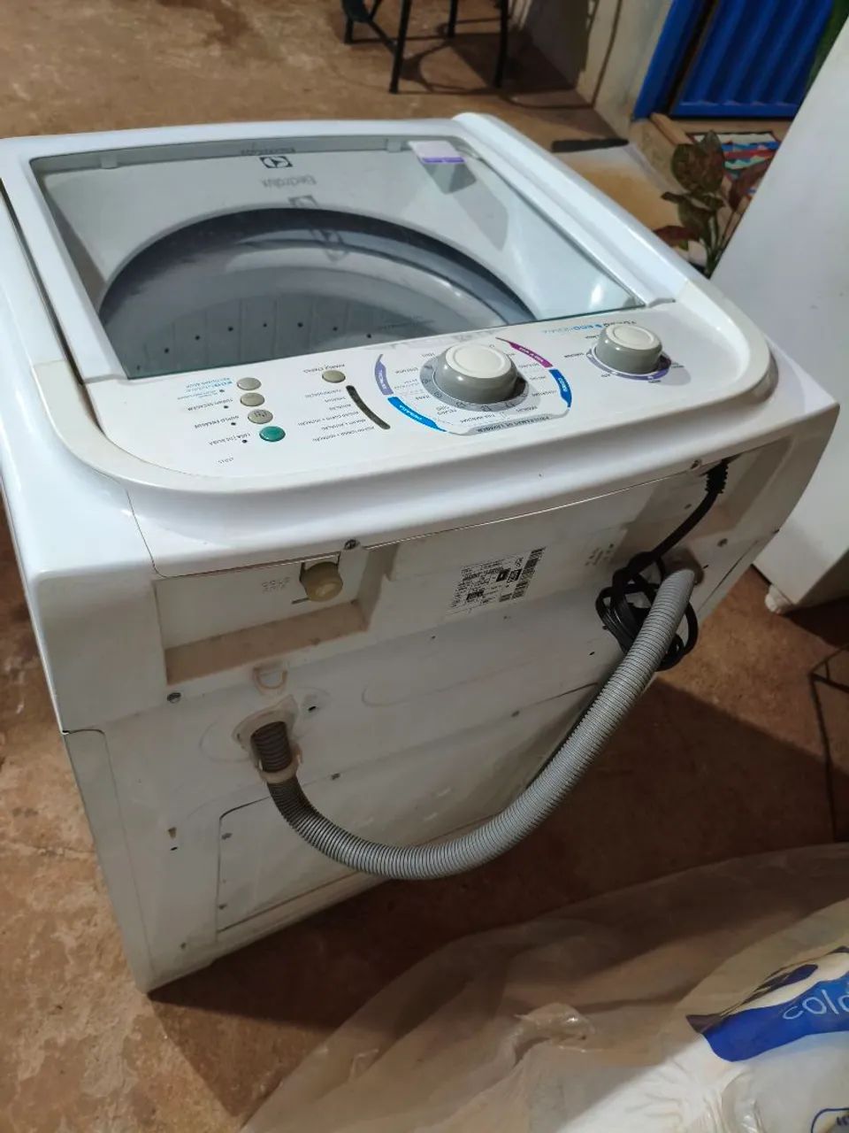 Vende se máquina de lavar 