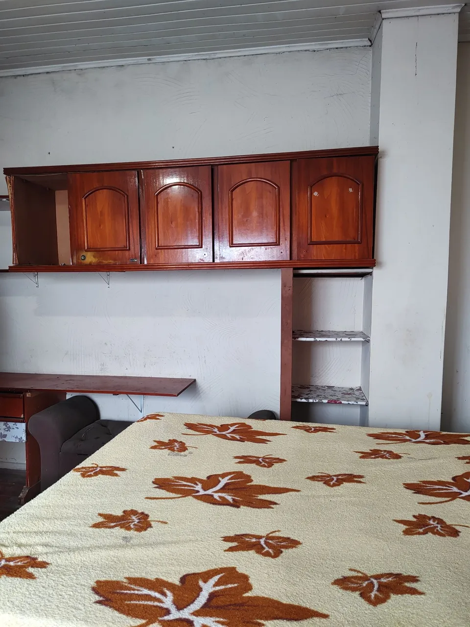 Quarto mobiliado Para aluguel Mensal/Anual