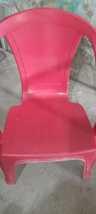 estou vendendo conjuntos de mesas com 4 cadeiras - Foto 4