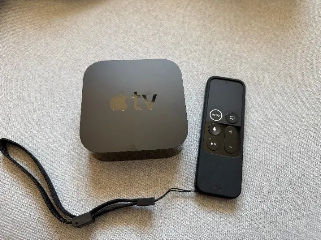 Apple TV 64GB com Controle Remoto