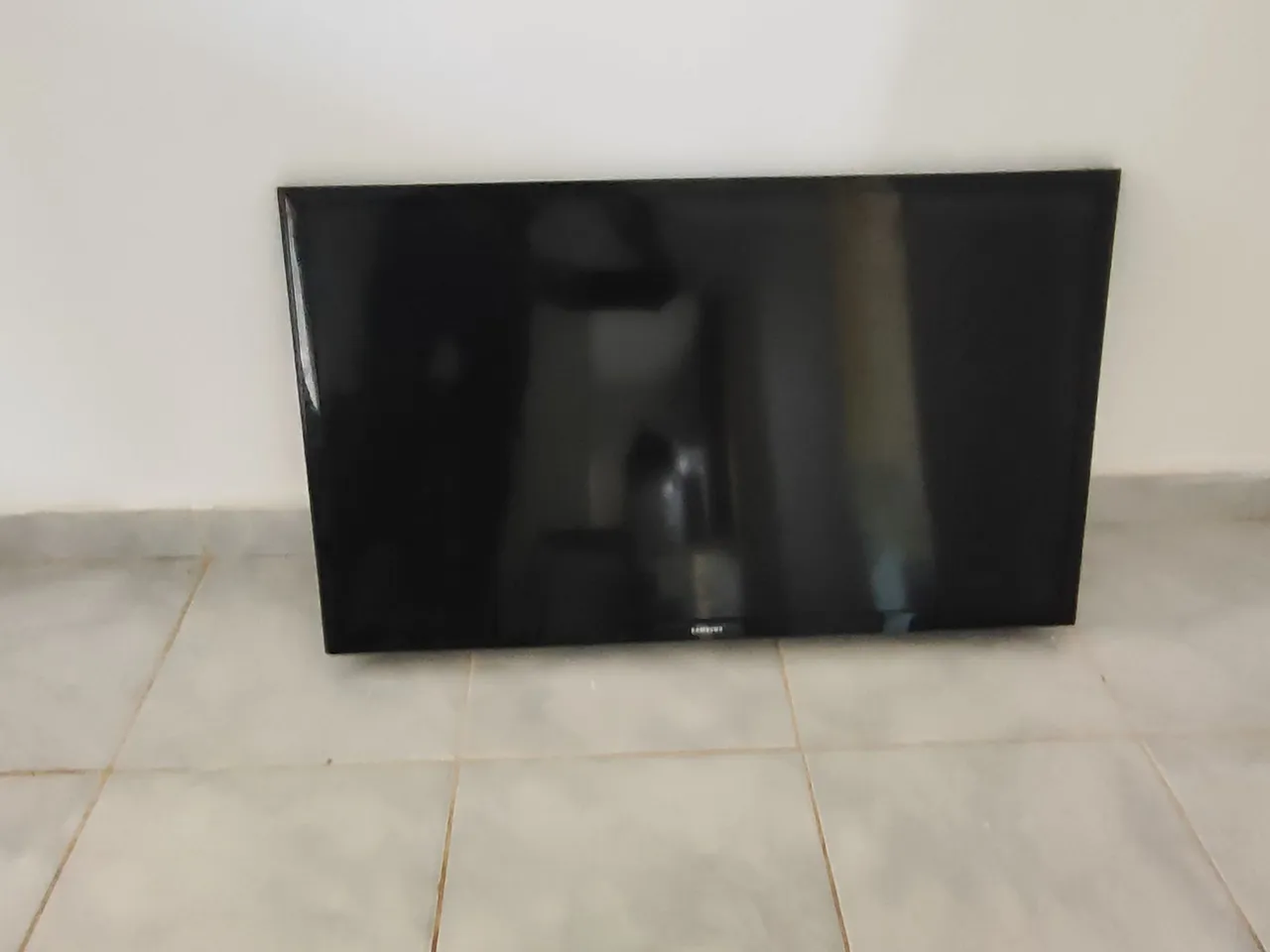 TV Samsung 32 polegadas com defeito