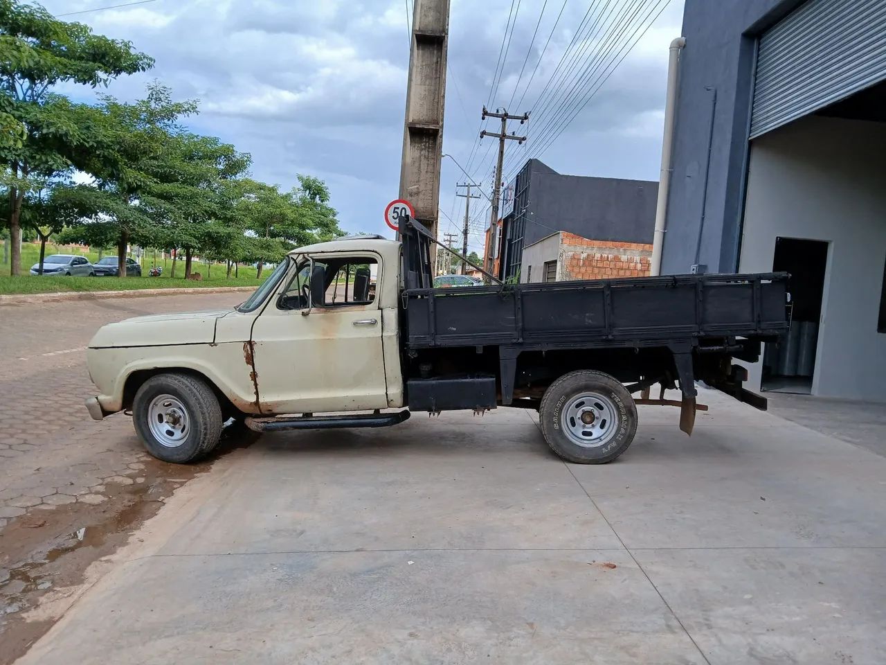 D10 ano 84 alongada motor Q20B - Foto 3