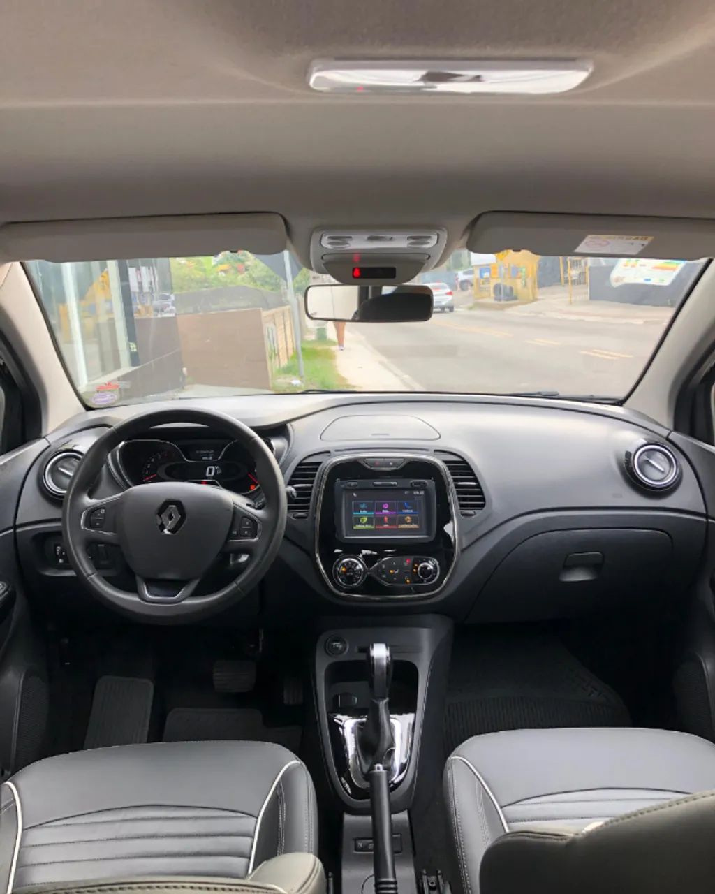 Renault Captur Intense 1.6 CVT 6 marchas - 2018/2019 - Foto 5