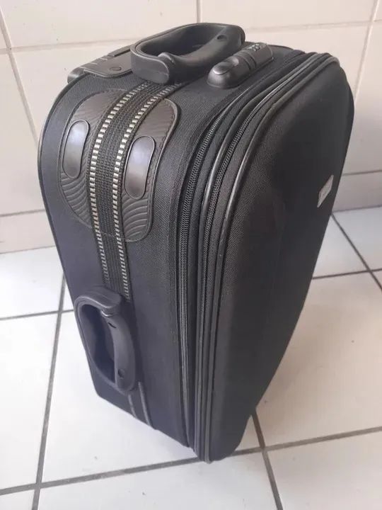 Mala pequena de bordo seminova - Foto 2