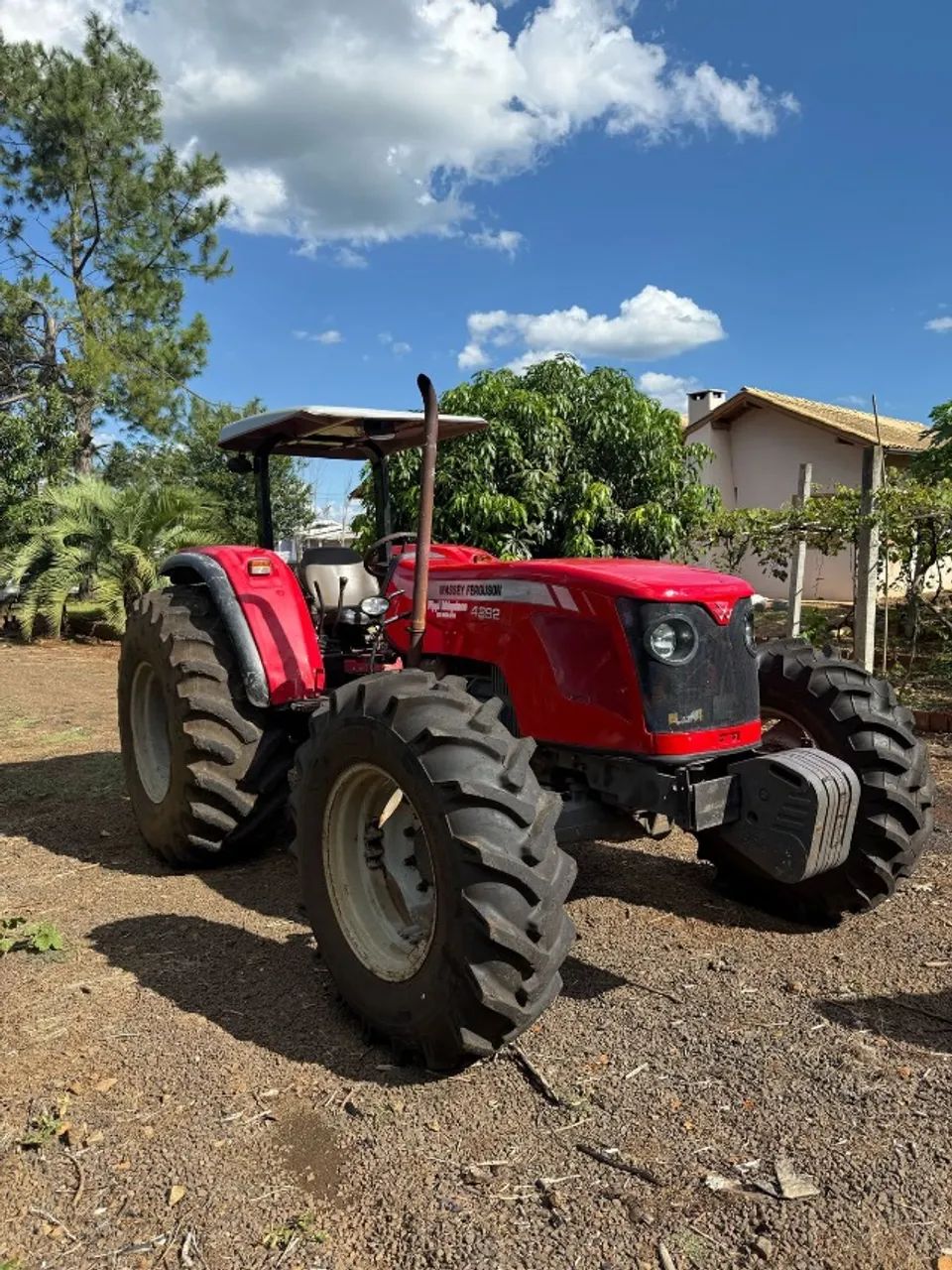 Trator Massey Fergusson 4292