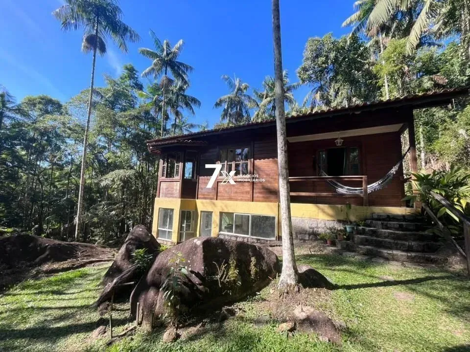 Casa para alugar no bairro Serrinha do Alambari (Agulhas Negras) - Resende/RJ