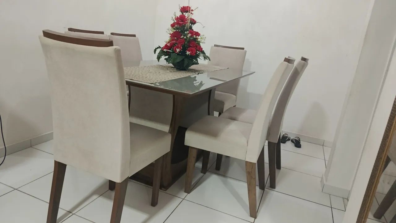 Vendo mesa de jantar 6 cadeiras  - Foto 2