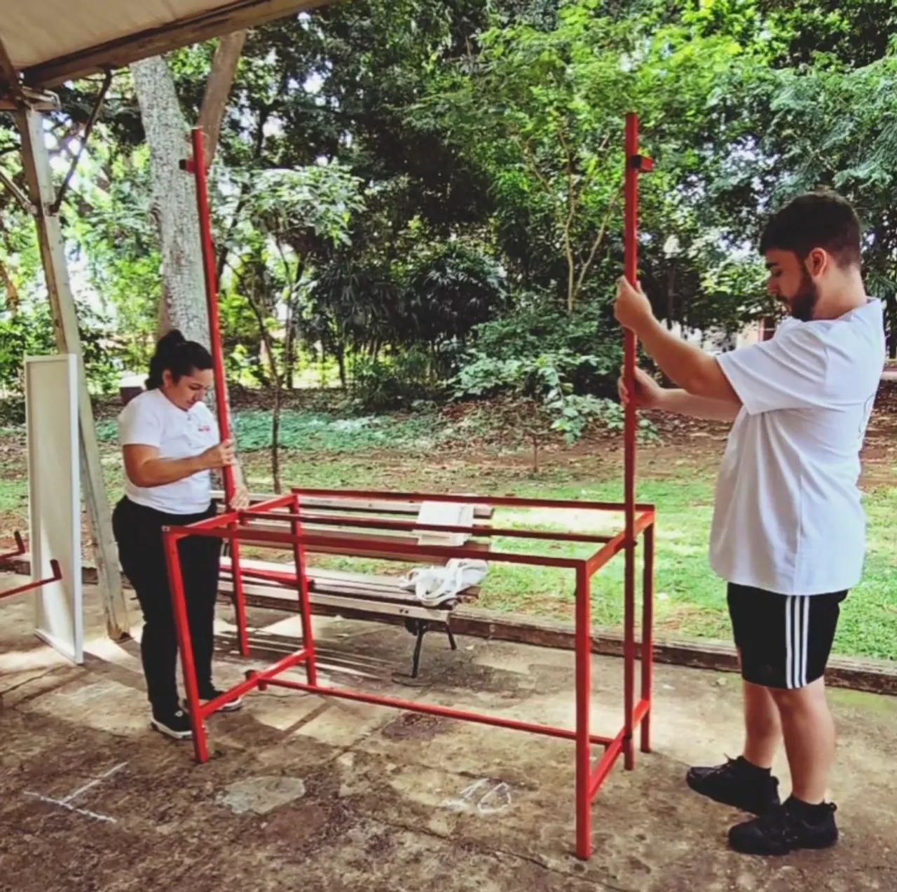 Barraca de Feira Desmontável em Metalon e MDF - Prática, Moderna e Funcional - Foto 5