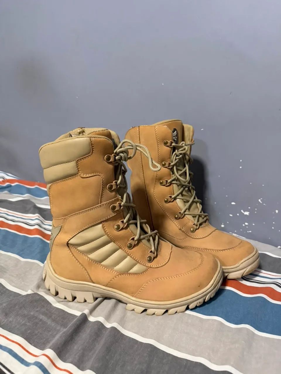 Bota tática apenas $400 - Foto 2
