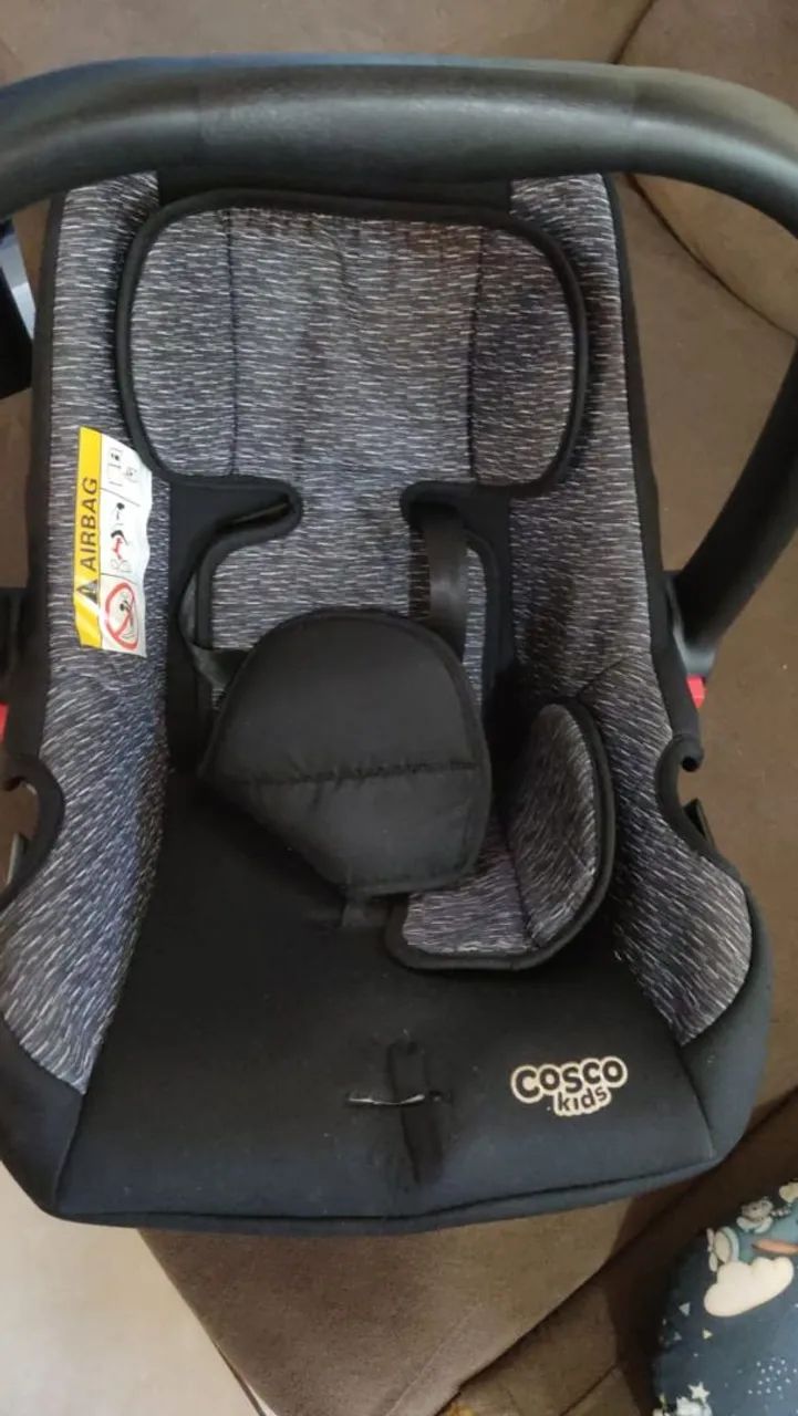Carrinho de bebê+ bebê conforto  - Foto 4