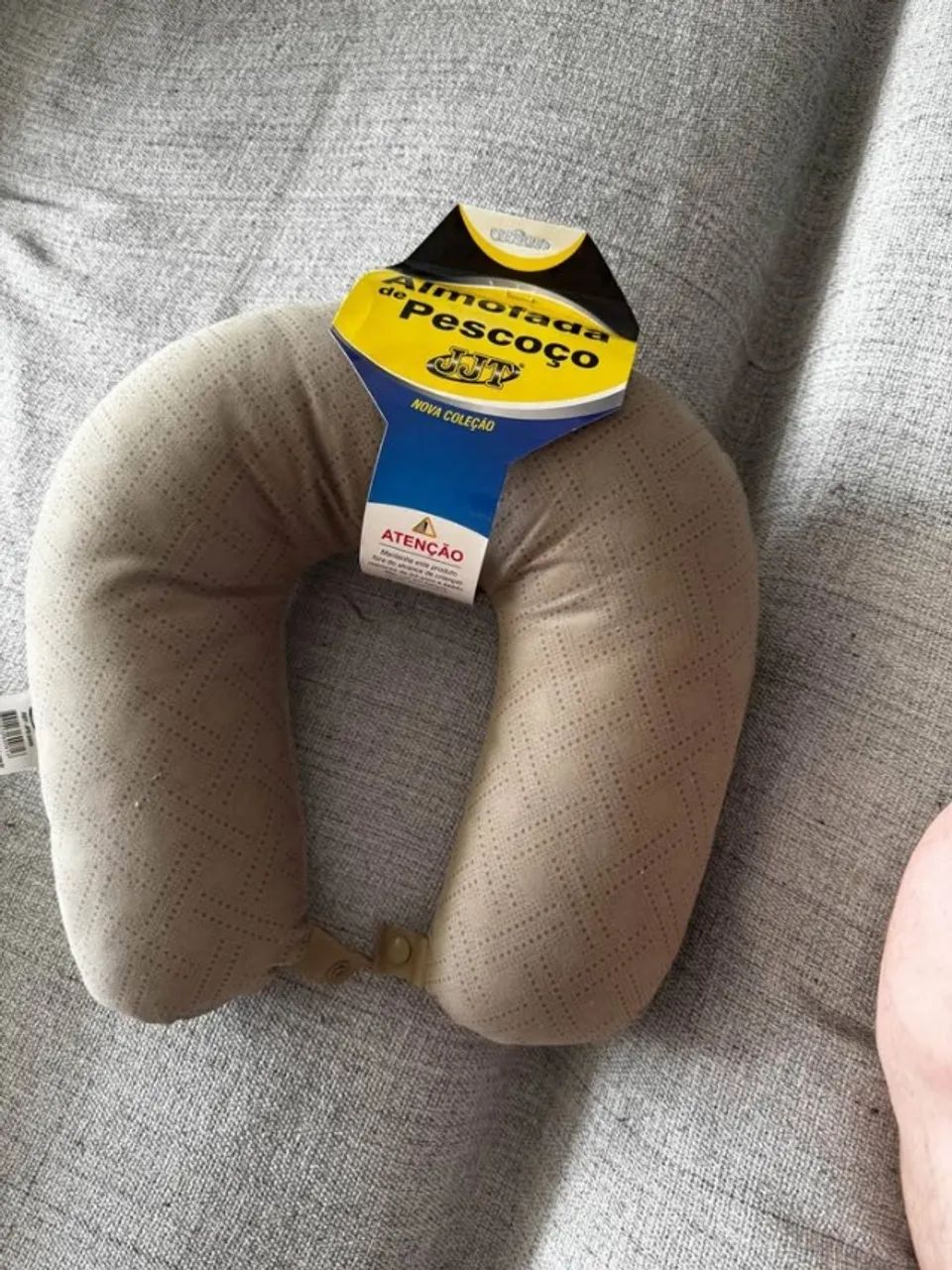 Almofada de pescoço para viagens - Foto 2