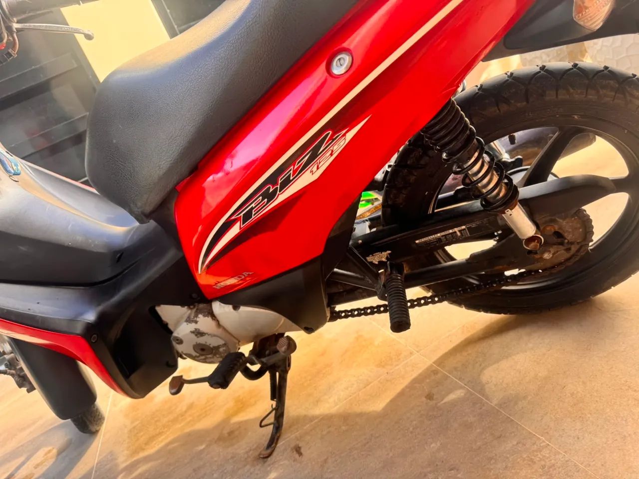 Honda biz 2017 extra  - Foto 2