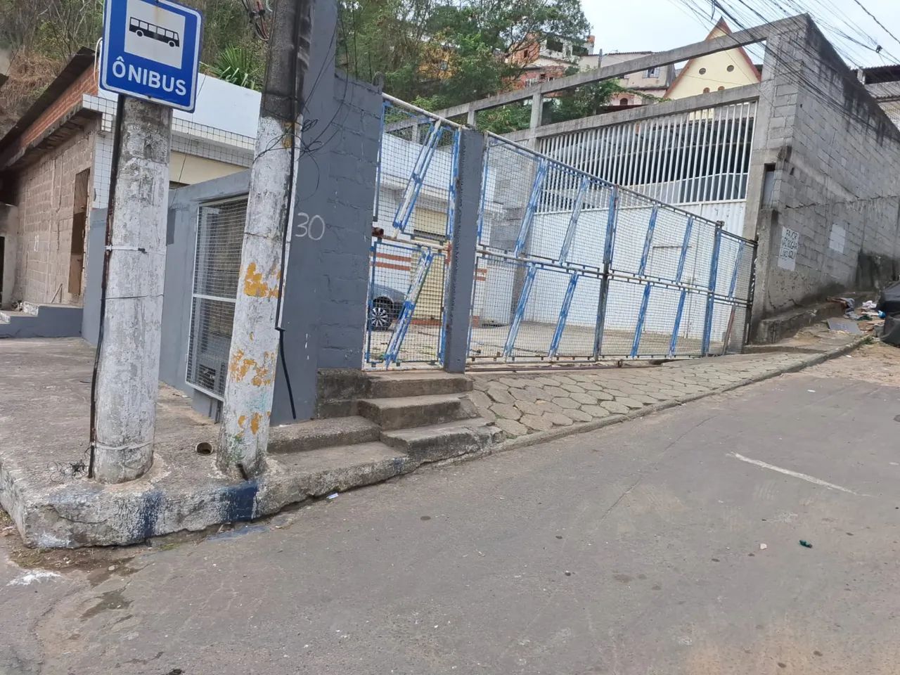 Terreno com 842,00m² com Galpão - Foto 2