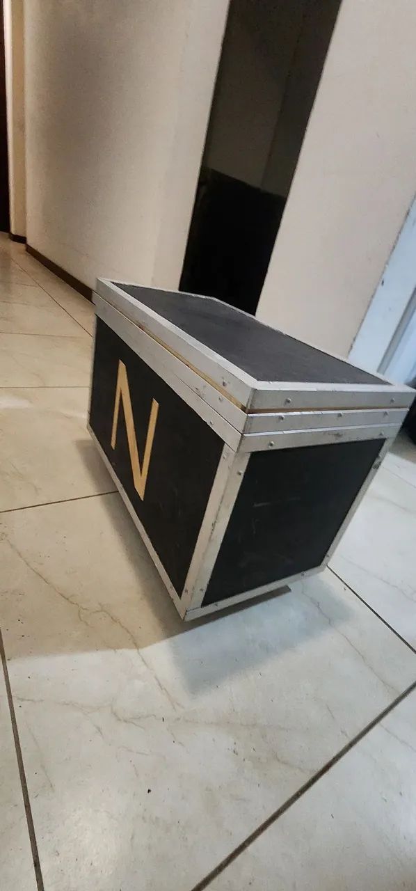 Case para cabos, iluminação e etc