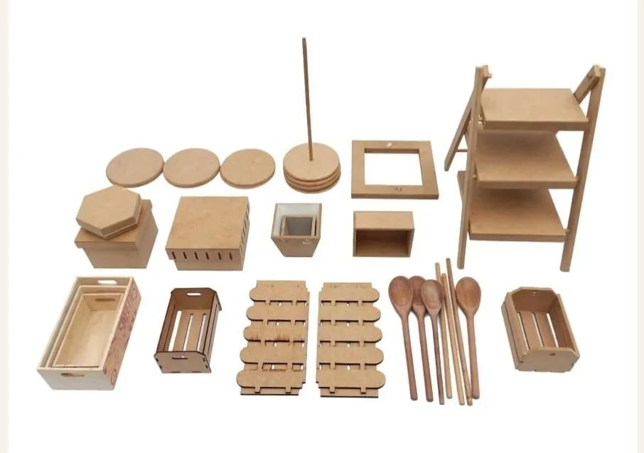 Peças em MDF.