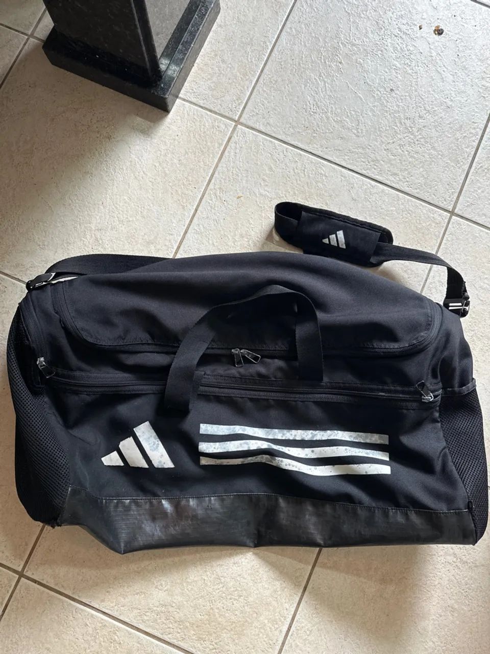 Bolsa Nike 40L e Adidas 65L - Foto 2