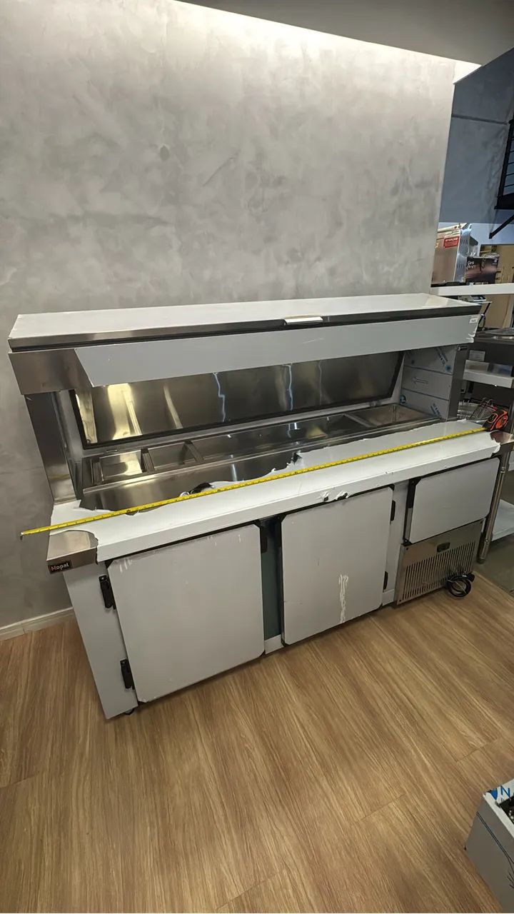 Balcão Condimentadora dupla refrigeração 1,90m