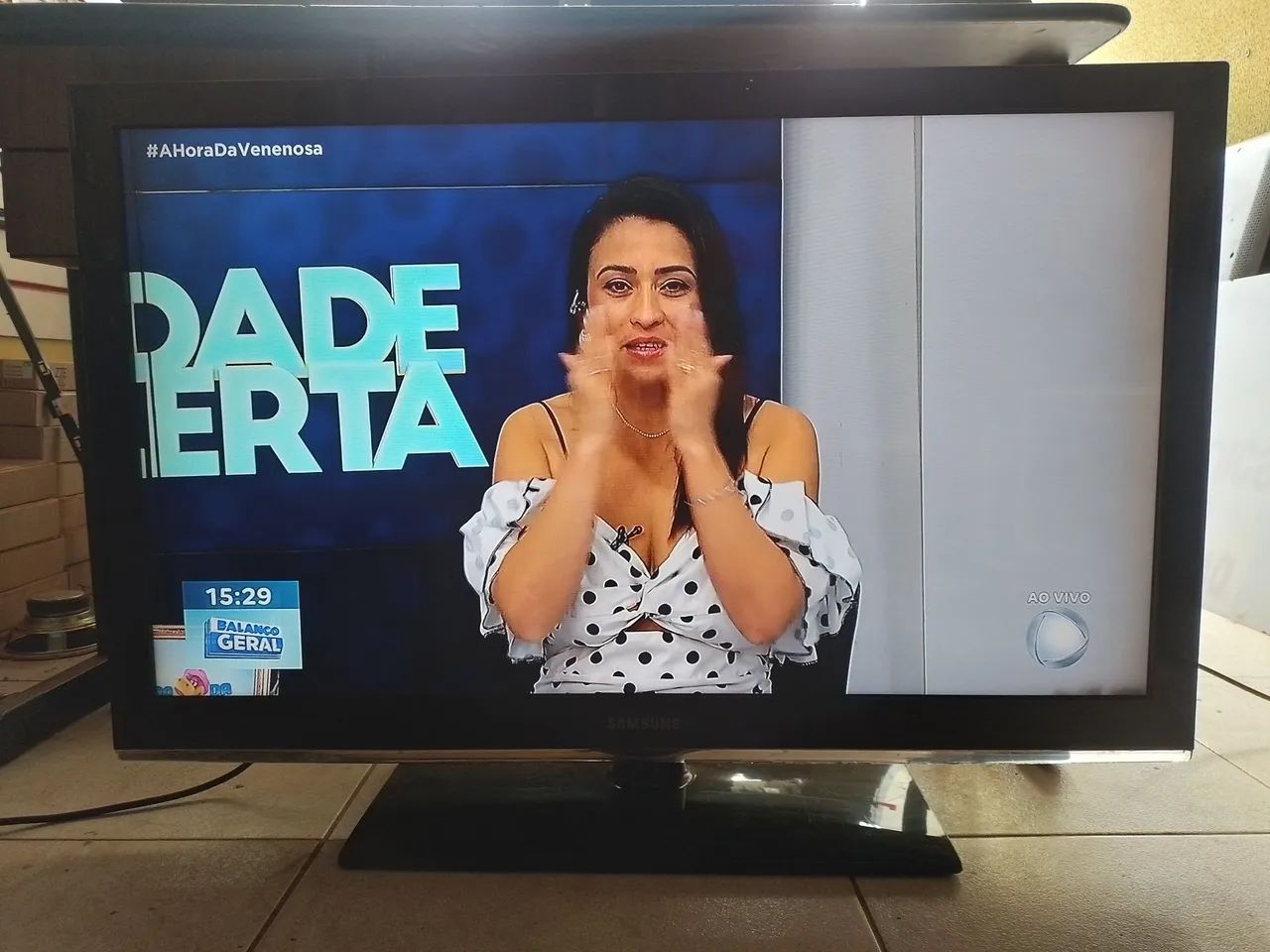 Vende-se tv digital samsung 40 polegadas em perfeito estado  - Foto 4