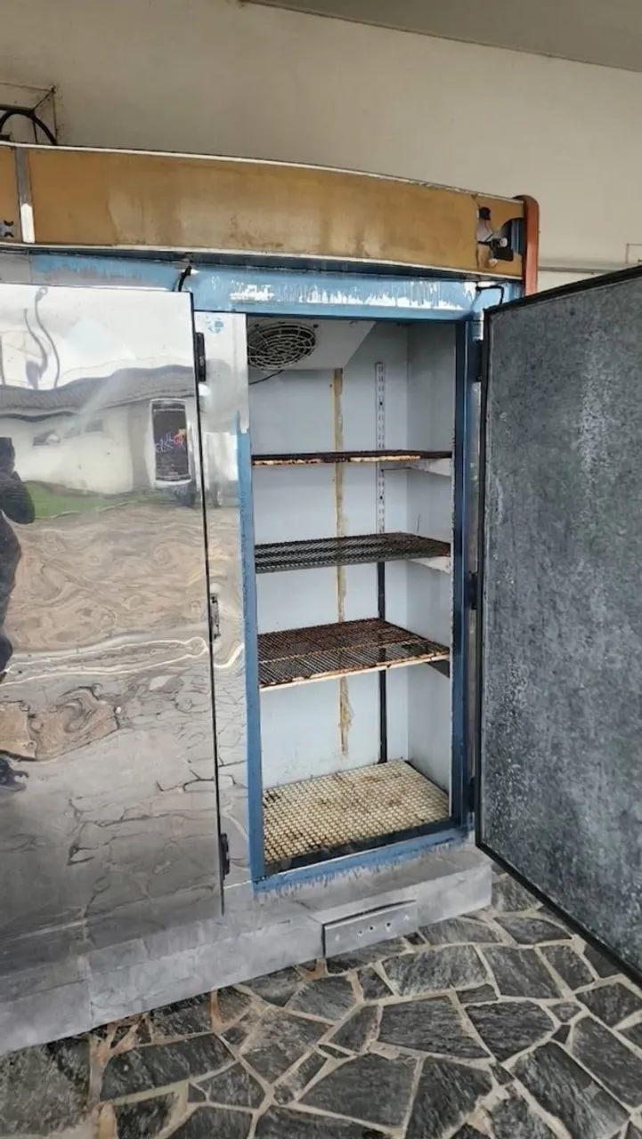 Freezer Industrial 3 e 2 portas - Foto 4
