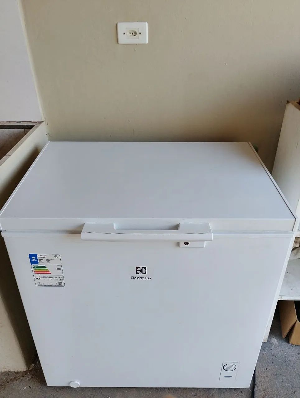 Freezer Horizontal Eletrolux Cycle Defrost 200L