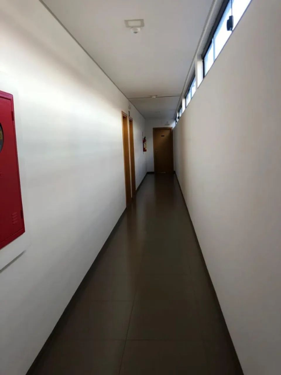 SALA COMERCIAL MOBILIADA NO CENTRO DE DOURADOS MS. - Foto 4