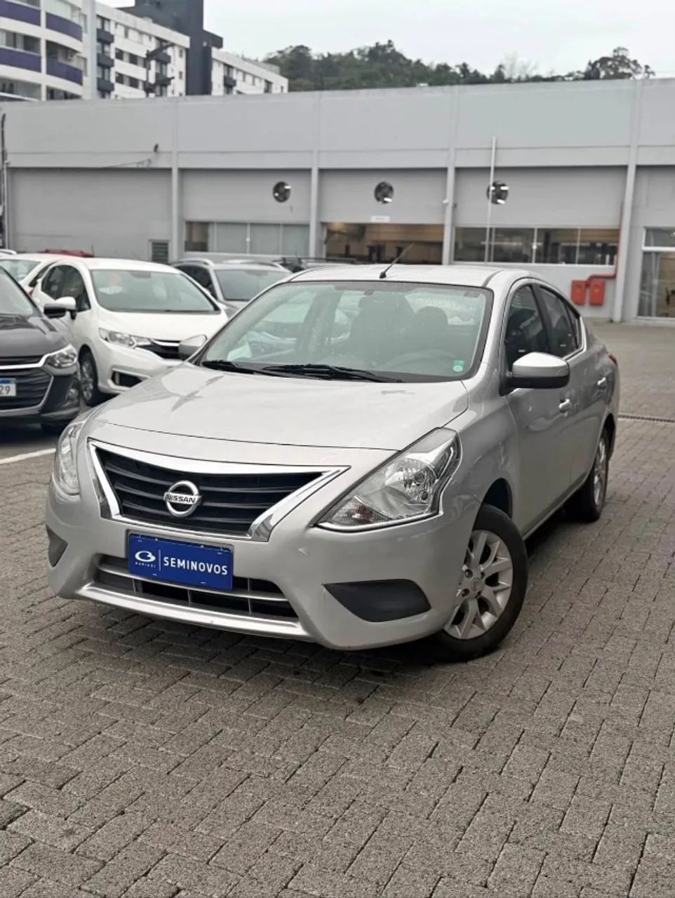 Nissan Versa SV 1.6 16V 2018