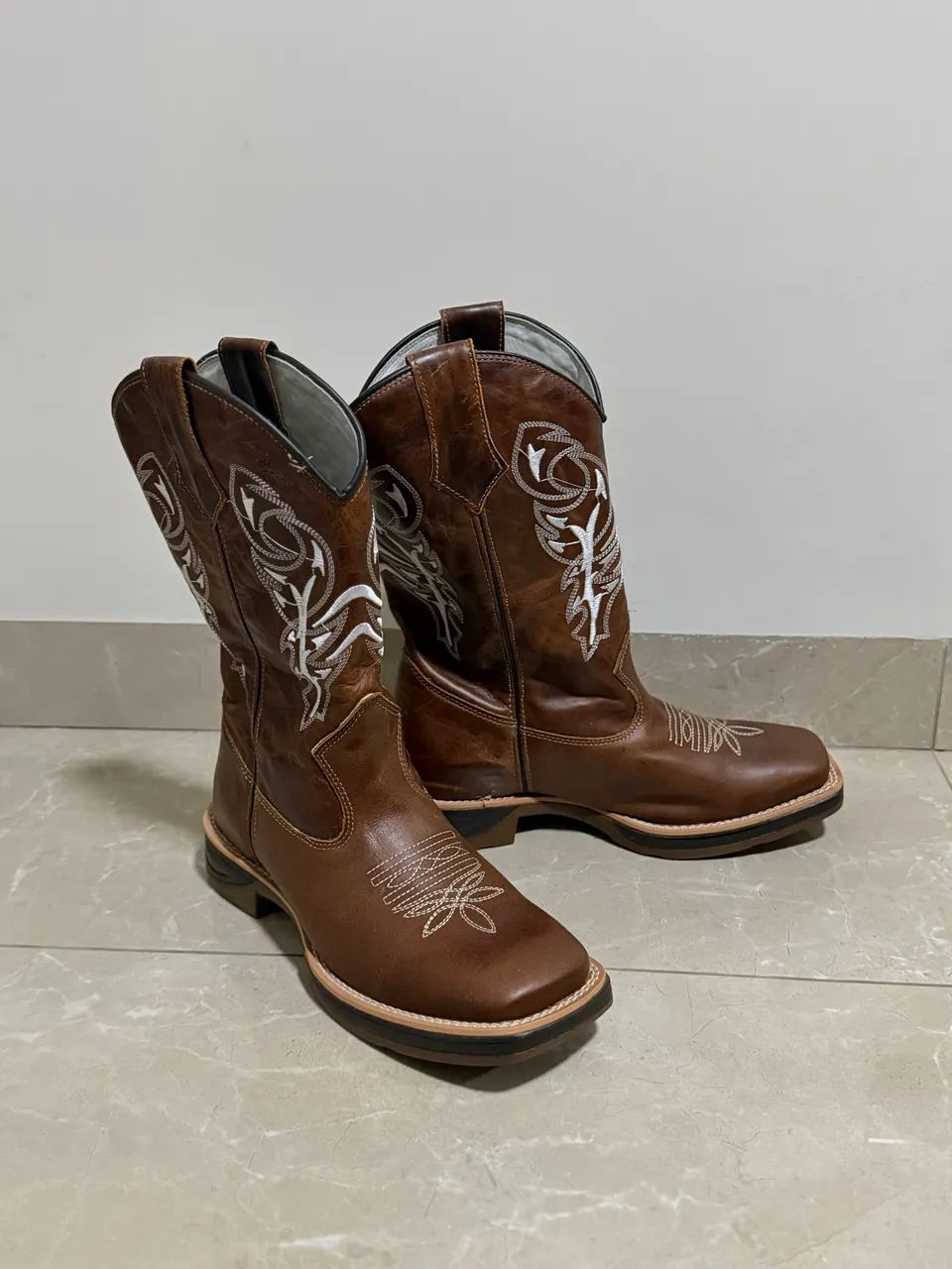 Bota Texana em couro - Foto 5