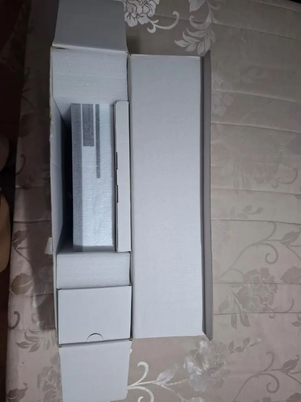 Vendo Xbox one s 1 Terá branco - Foto 4