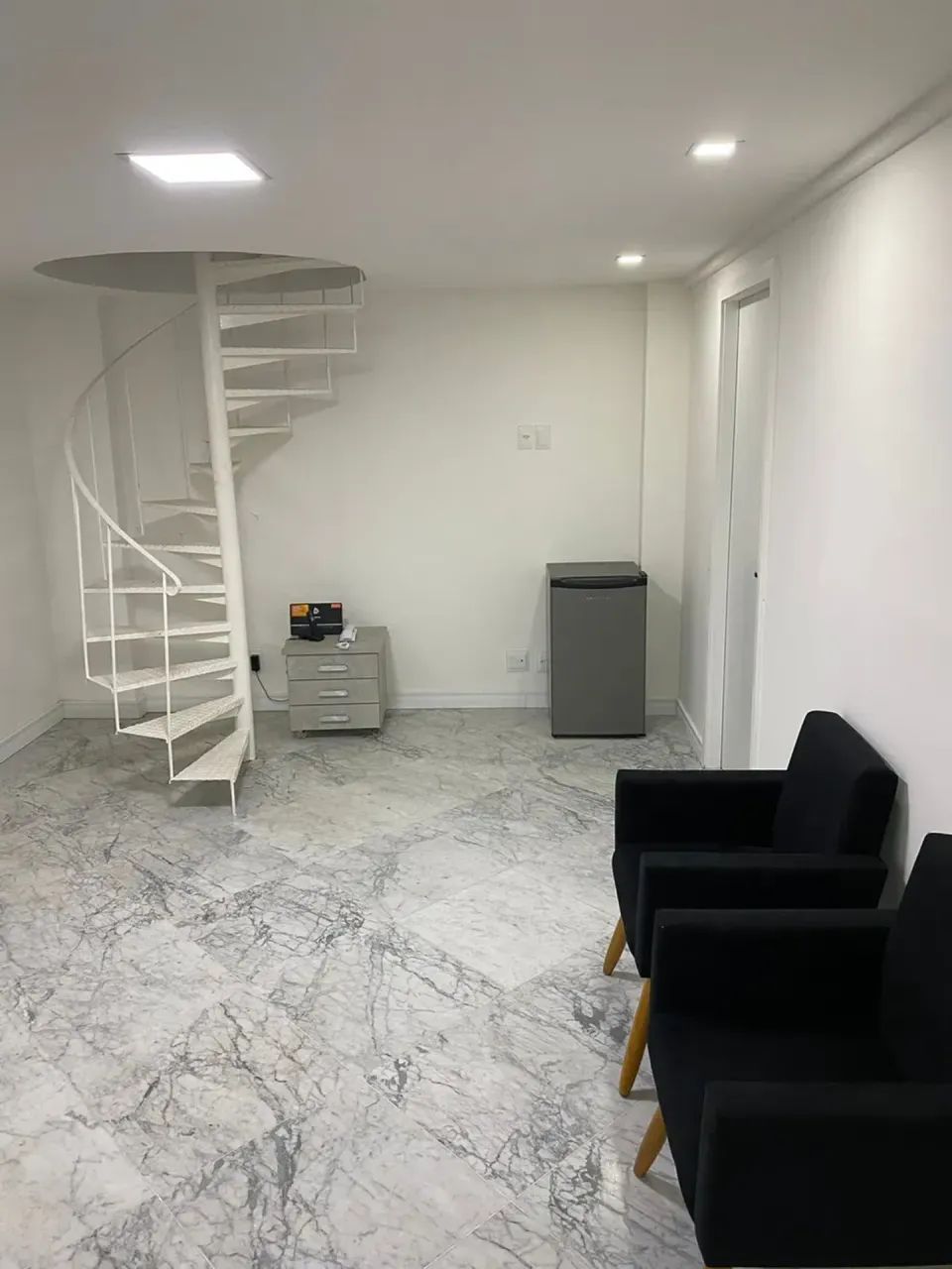 Sala/Conjunto para venda possui 95 metros quadrados - Foto 4
