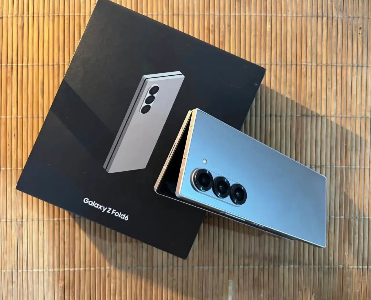 Samsung Zfold 6