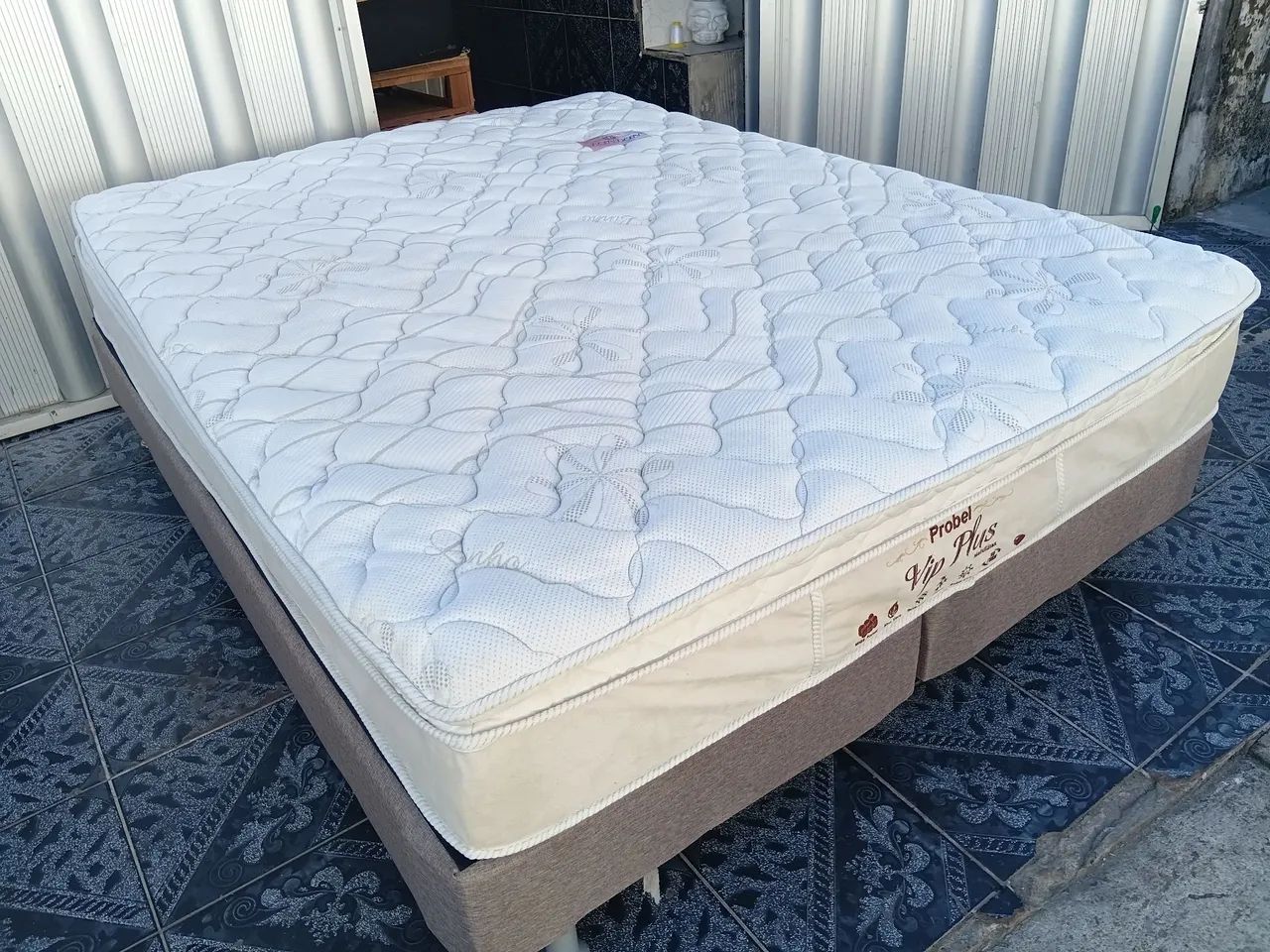 Cama Queen seminova  - Foto 3