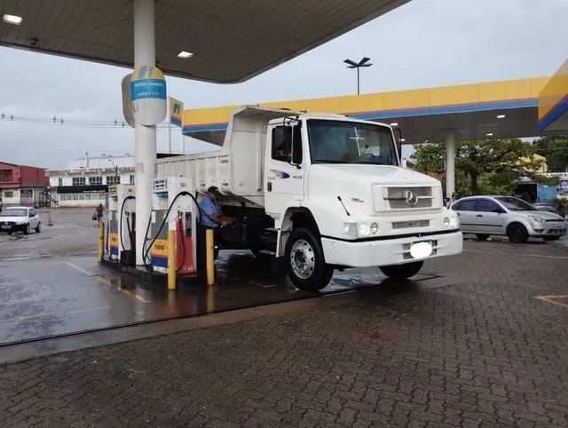 CAMINHAO MB 1620 - Foto 2