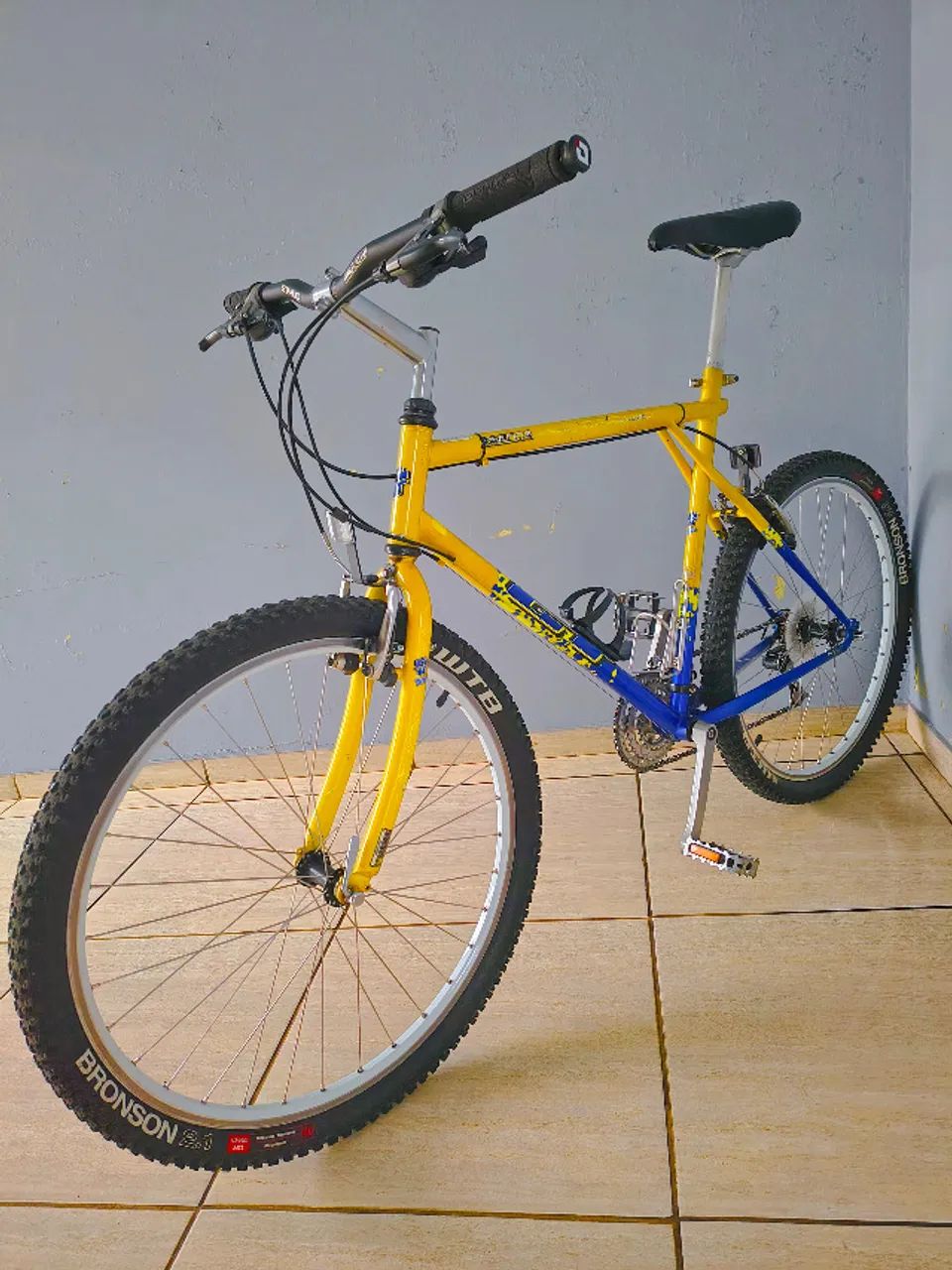 GTジーティーall terraヴィンテージoldmtbサドル1989年製 gt all terra