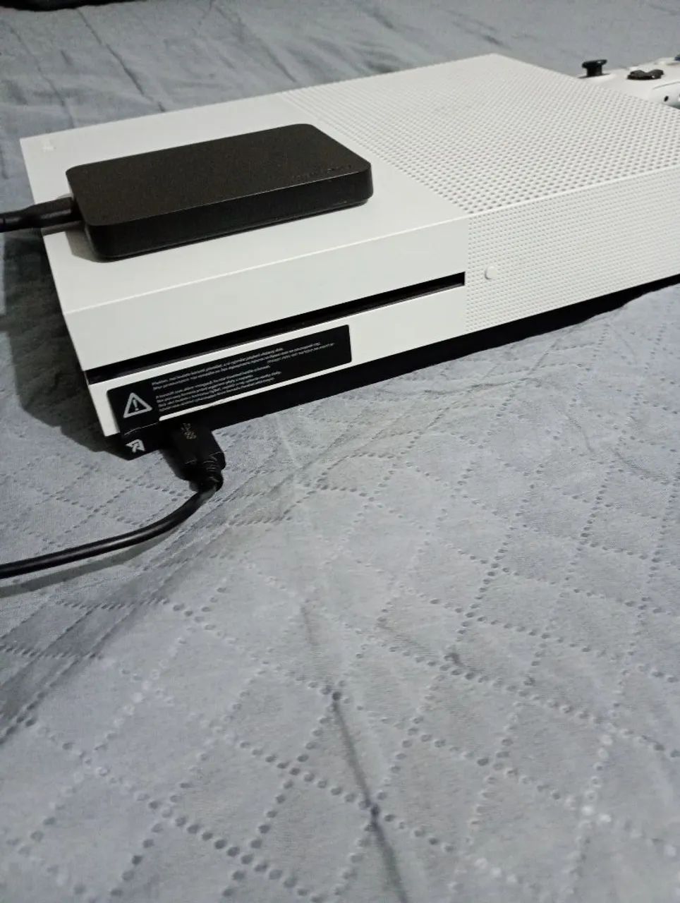 Xbox one S 500gb+HD1TB