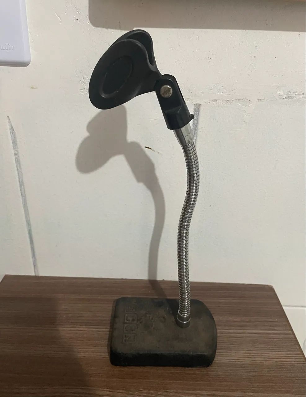 Pedestal de Mesa Para Microfone 30cm - CSR - Foto 4
