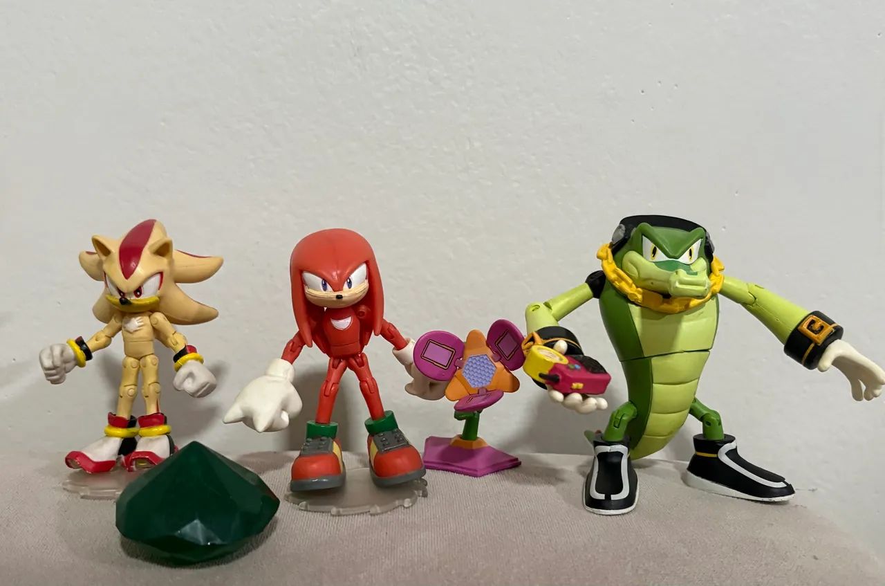 Figures Sonic the Hedghog: Knucles, Vector e Super Shadow