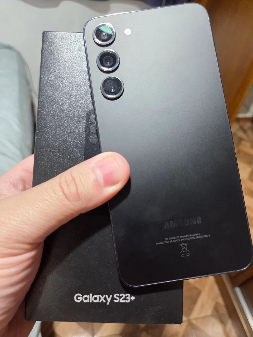 Galaxy s23 plus com linhas na tela  - Foto 3