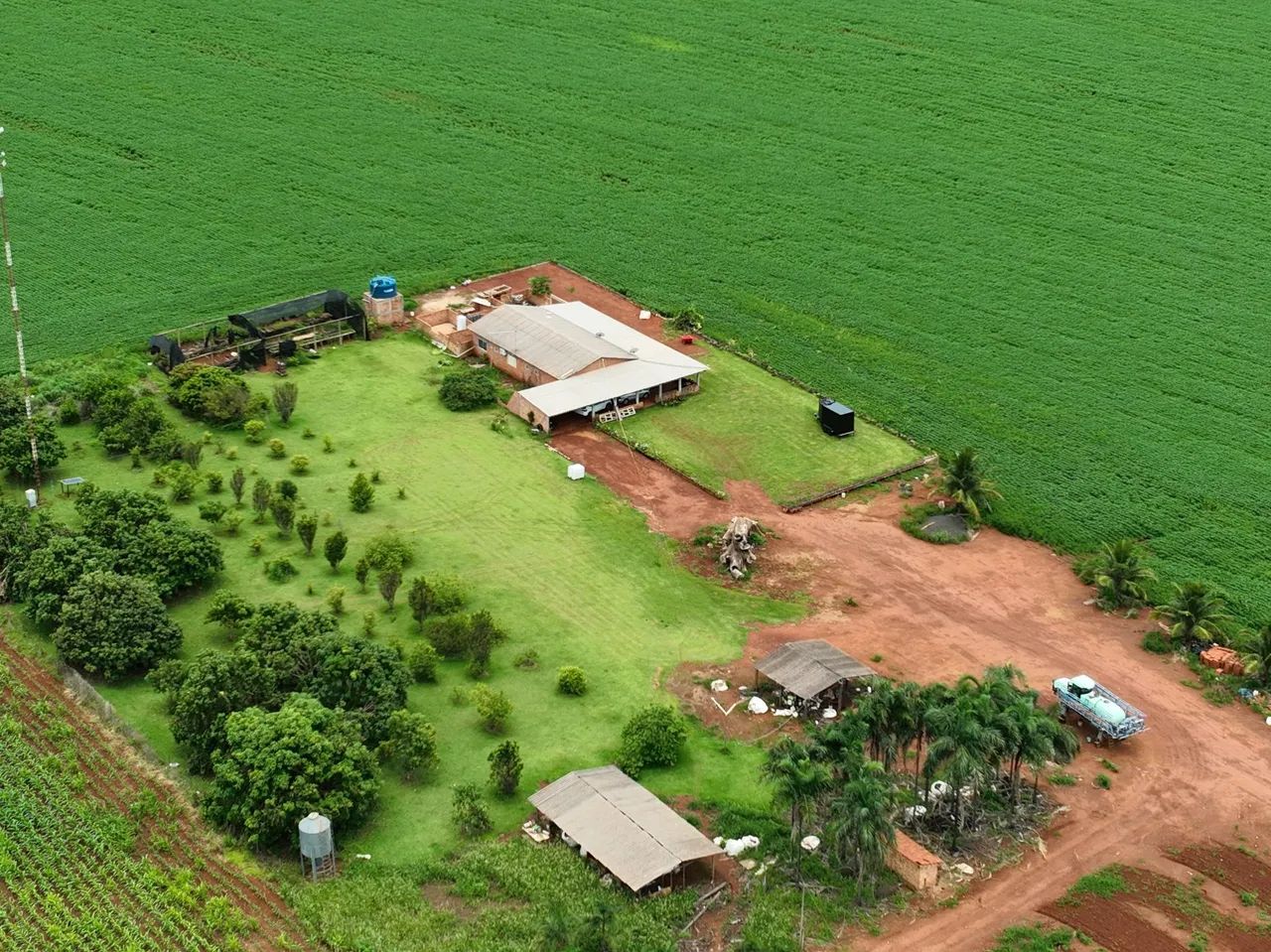 34 hectares 