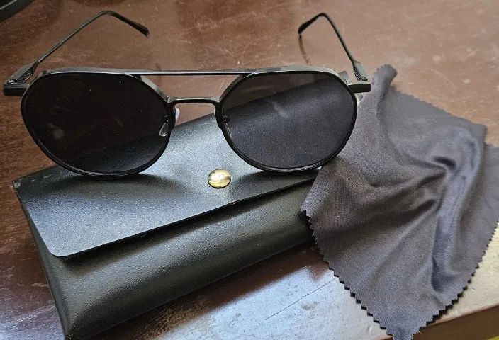Óculos de Sol Aviador Preto com Haste Dupla + Estojo de Couro + Lenço
