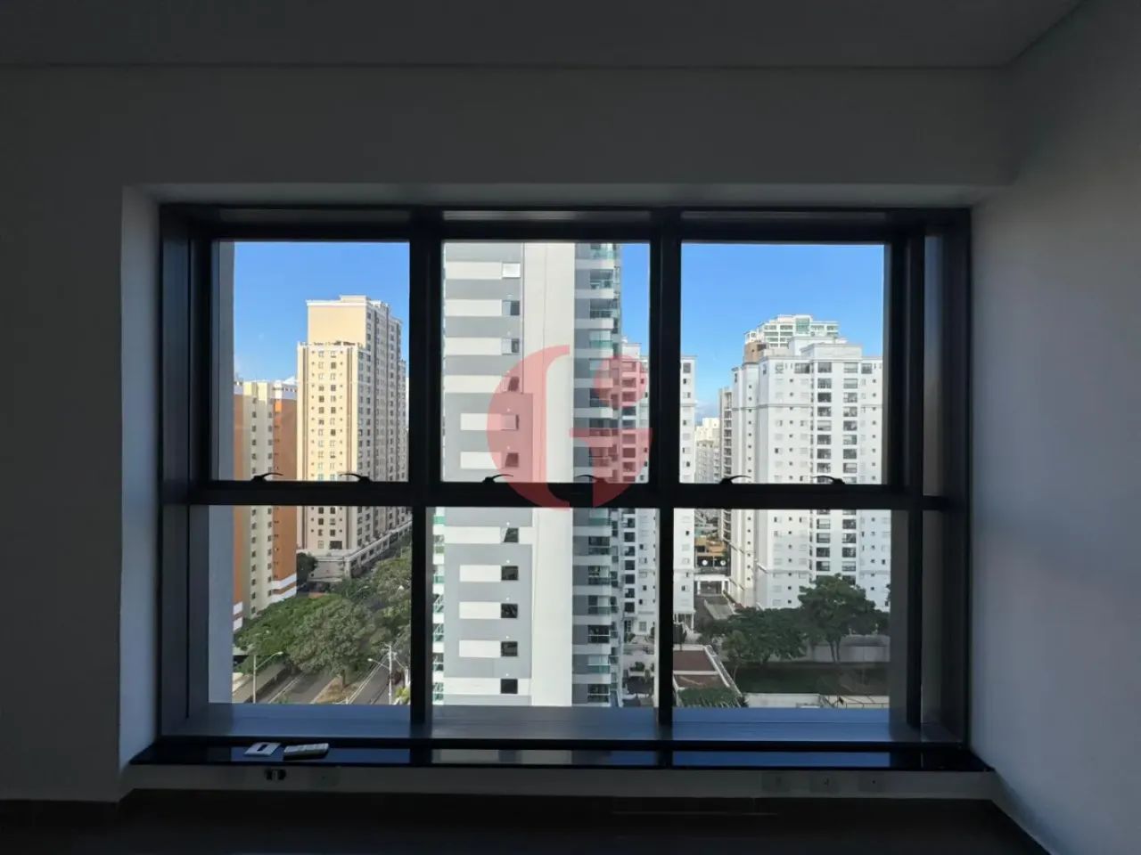 Sala comercial para locação com 1 banheiro e 38m² - Jardim Aquarius - Foto 4