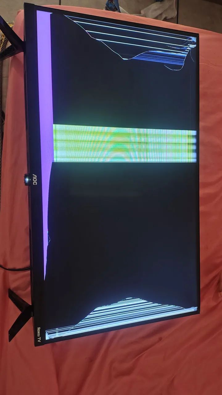 Televisão quebrada!smart Roku 32 polegadas 