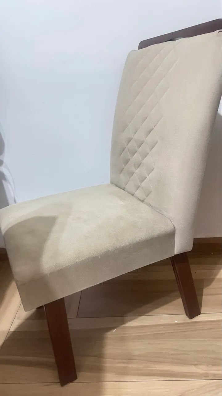 Mesa com 4 cadeiras  - Foto 3