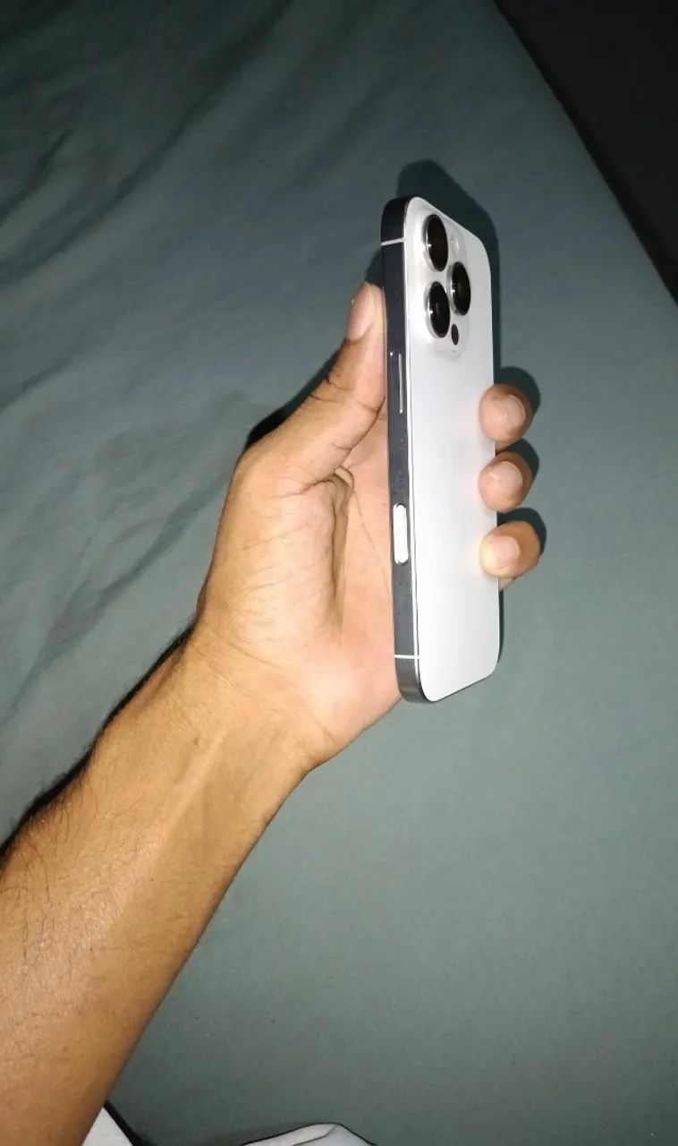 iPhone 16 pro  - Foto 4