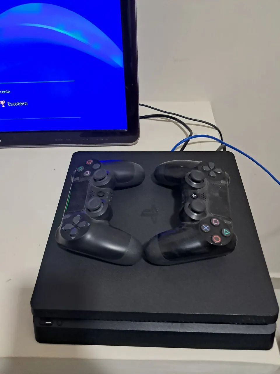 Ps4 slim 1 tera - Foto 2